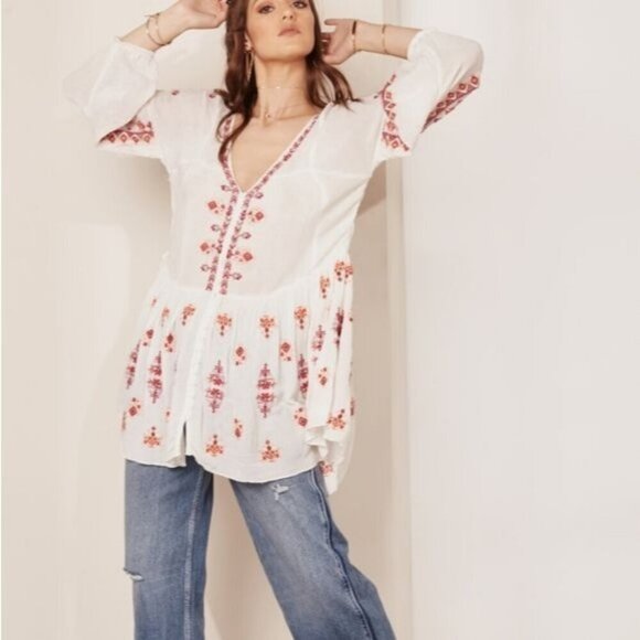 Free People Ariana Peasant Boho Tunic Top Embroidered Flowy V-Neck Women XS - Picture 3 of 16